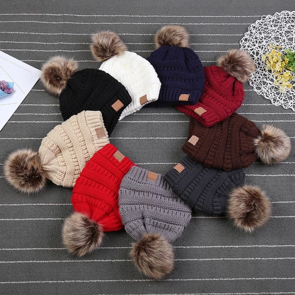 Lizzie+Anne Adult Fleece Lined Beanie w/Fur PomPom